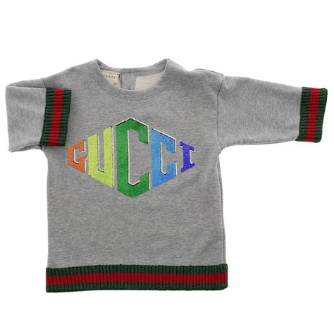 Gucci bambino .